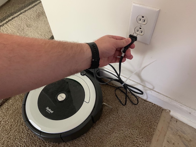 Robot Vacuum Not Charging - How to Fix Roomba | Them Vacuums