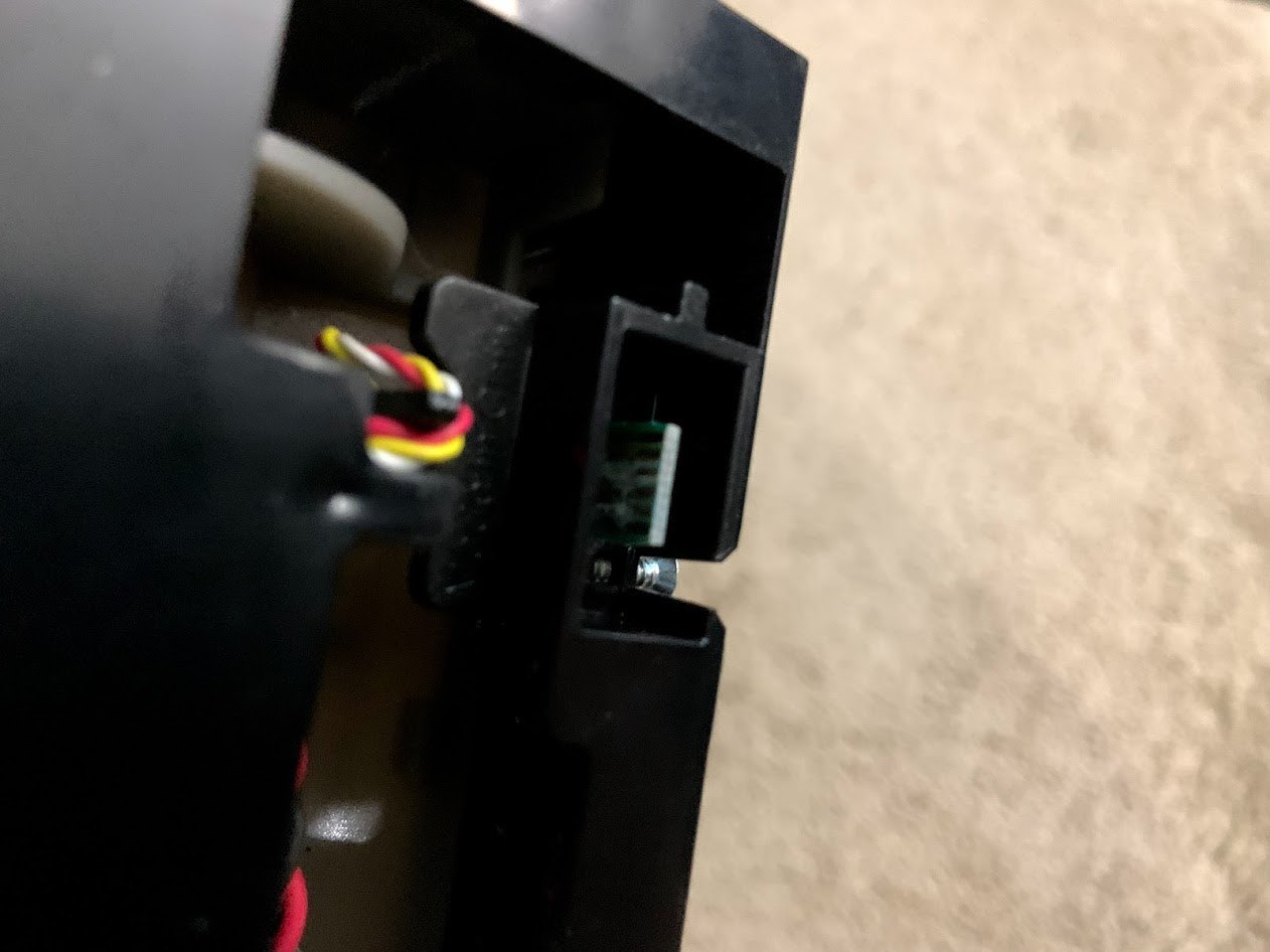 [10Steps] How To Clean A Roomba That Ran Over Poop Them Vacuums